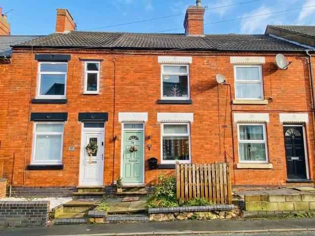 2 bedroom terraced house for sale