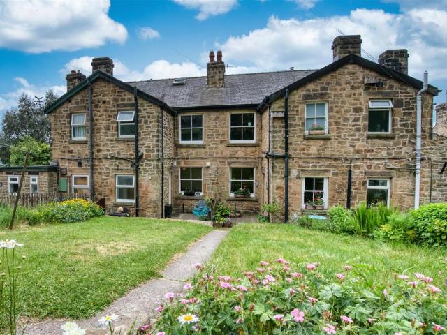 2 bedroom terraced house for sale