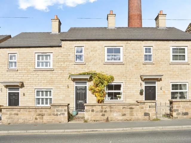 2 bedroom terraced house for sale
