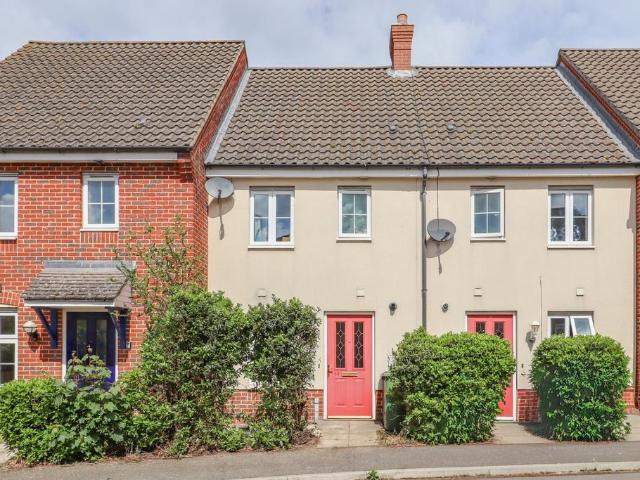 2 bedroom terraced house for sale