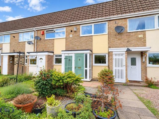 2 bedroom terraced house for sale