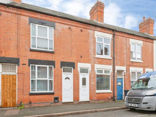 2 bedroom terraced house for sale