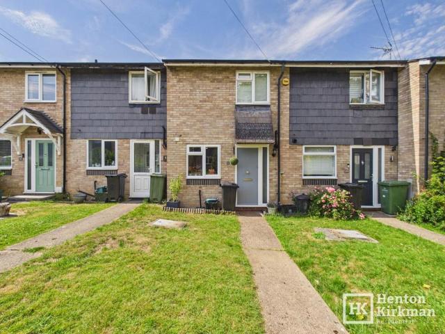 2 bedroom terraced house for sale