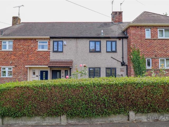 2 bedroom terraced house for sale
