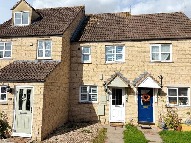 2 bedroom terraced house for sale