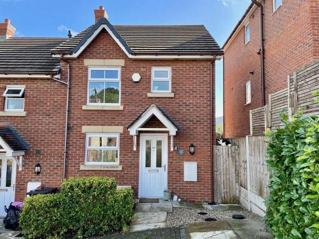 2 bedroom terraced house for sale