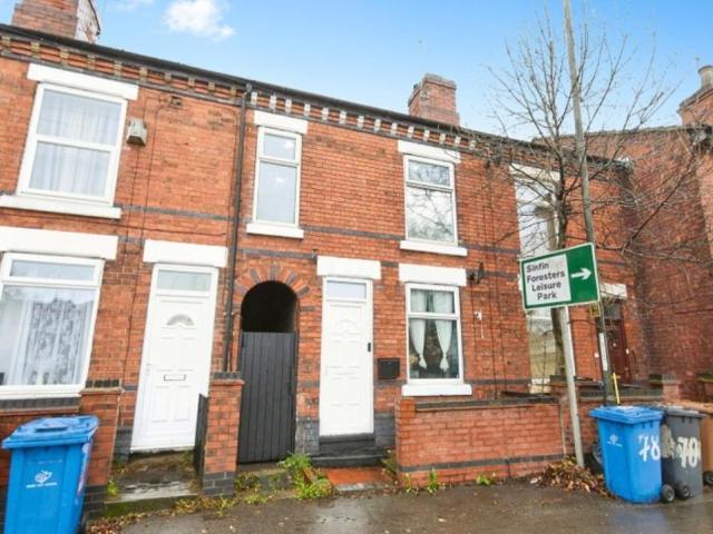 2 bedroom terraced house for sale