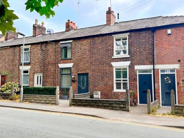2 bedroom terraced house for sale