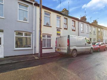 King's Lynn, Norfolk county, Isles of Scilly TR, Cornwall county, South West England