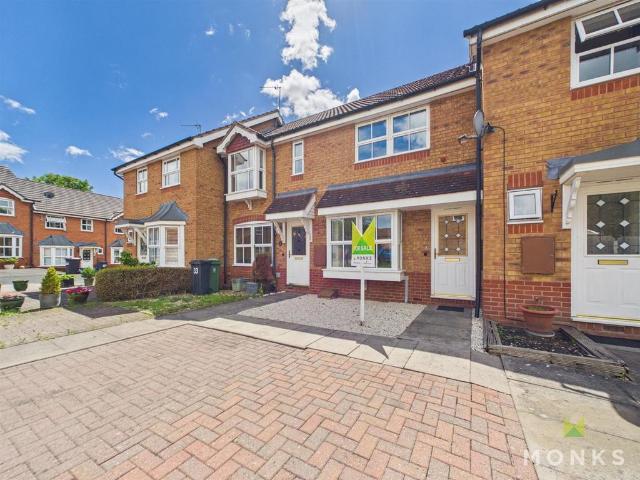 2 bedroom terraced house for sale