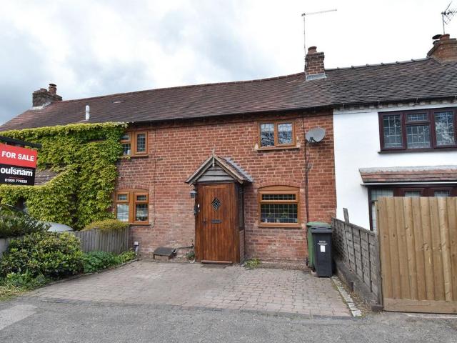 2 bedroom terraced house for sale