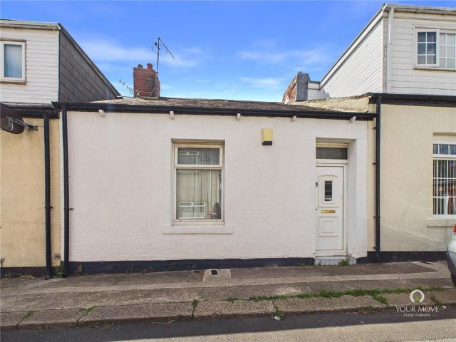 2 bedroom terraced house for sale