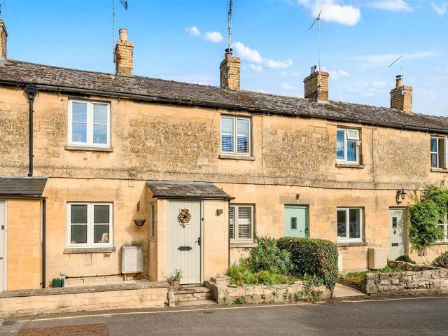 2 bedroom terraced house for sale