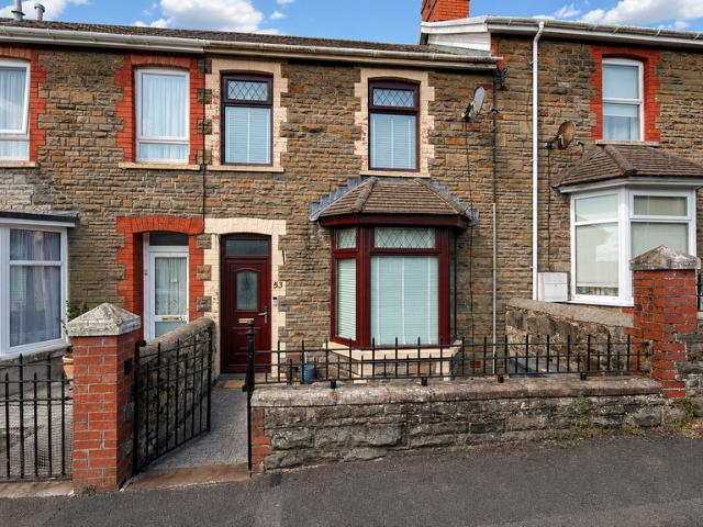 2 bedroom terraced house for sale