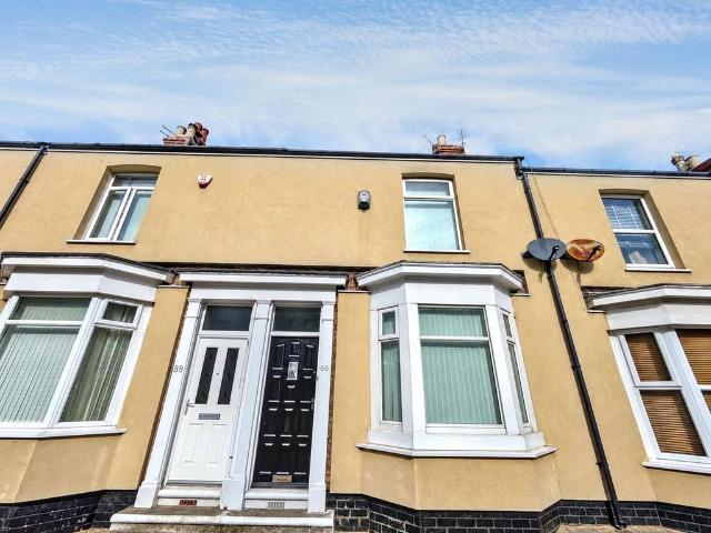2 bedroom terraced house for sale