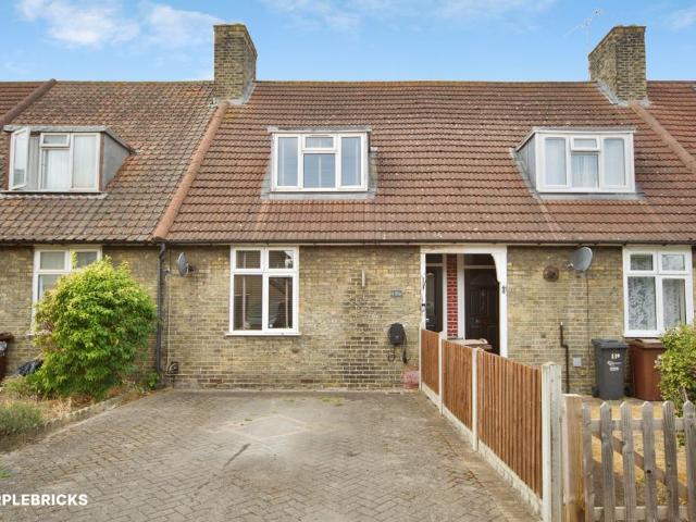 2 bedroom terraced house for sale