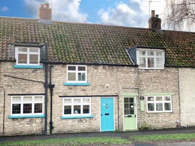 2 bedroom terraced house for sale