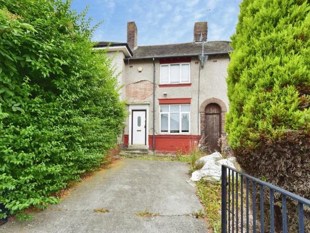 2 bedroom terraced house for sale