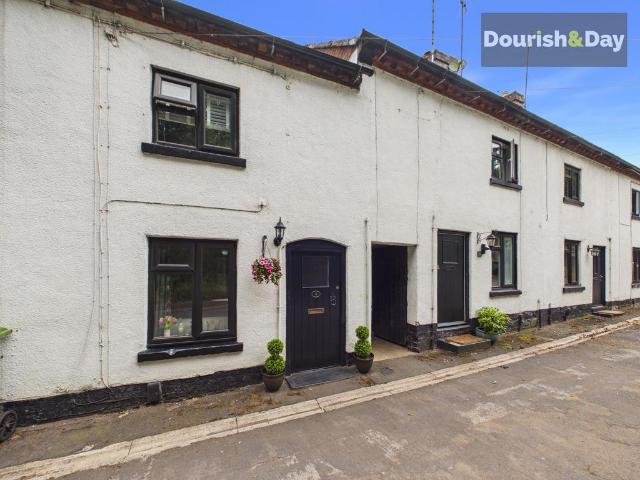2 bedroom terraced house for sale