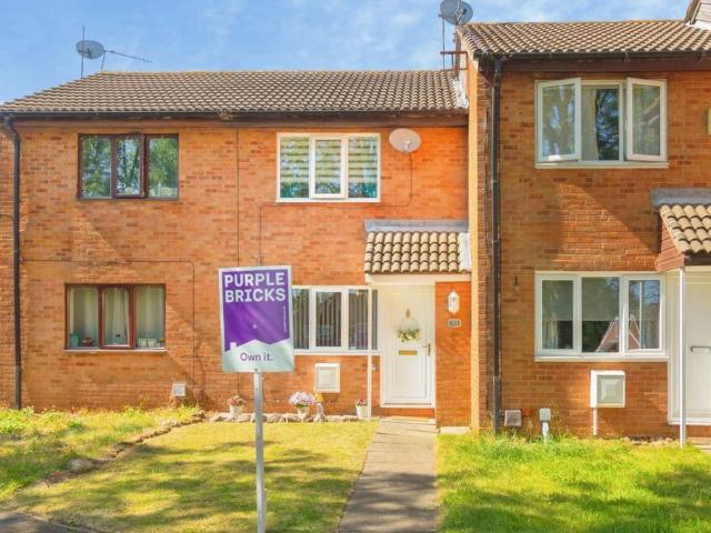 2 bedroom terraced house for sale