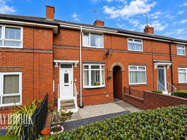2 bedroom terraced house for sale