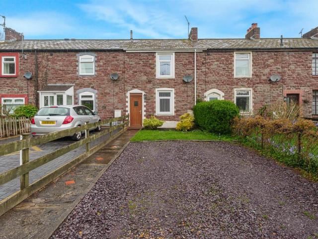2 bedroom terraced house for sale