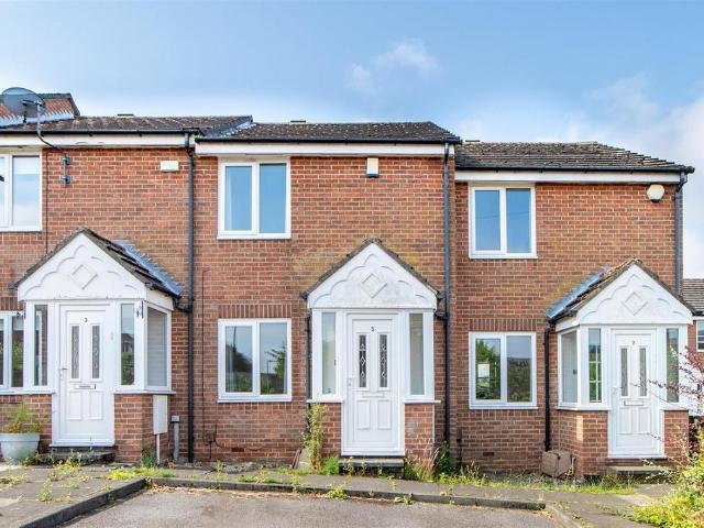 2 bedroom terraced house for sale
