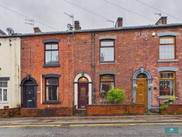High Crompton, Shaw and Crompton, OL2, Bradford and West Yorkshire, North England