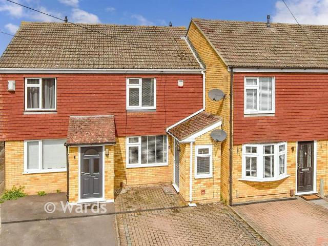 2 bedroom terraced house for sale