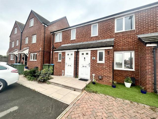 2 bedroom terraced house for sale