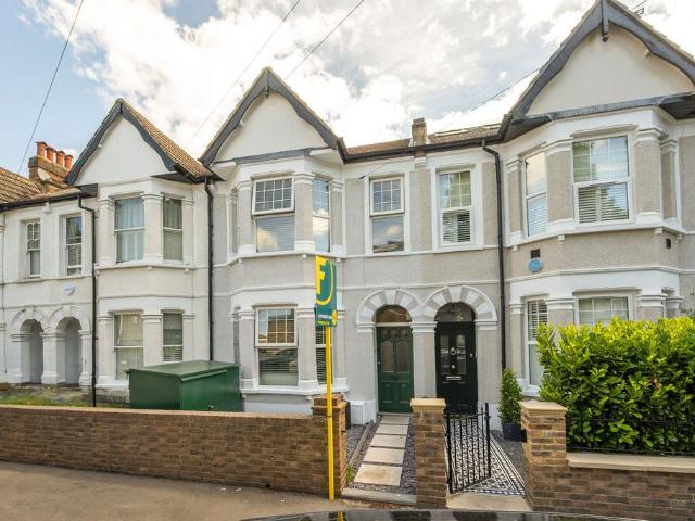 2 bedroom terraced house for sale