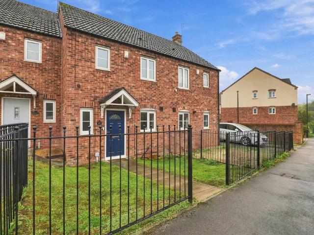 2 bedroom terraced house for sale