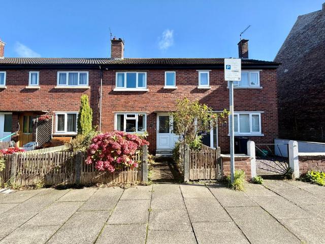 2 bedroom terraced house for sale