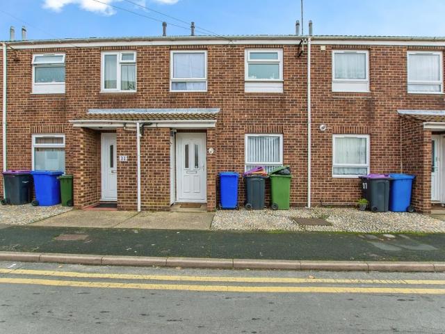2 bedroom terraced house for sale