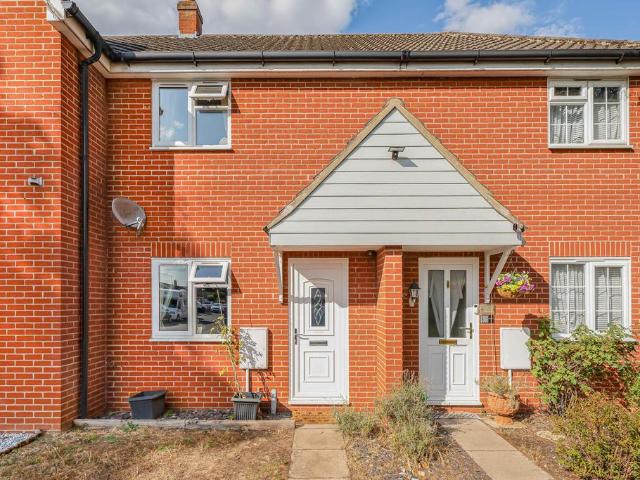 2 bedroom terraced house for sale