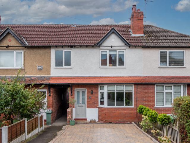 2 bedroom terraced house for sale