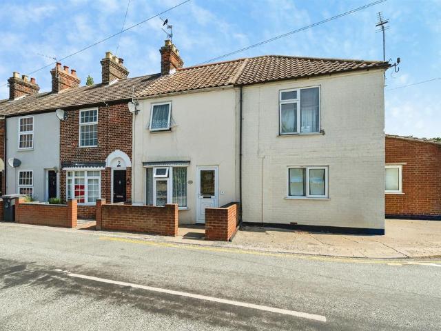 2 bedroom terraced house for sale
