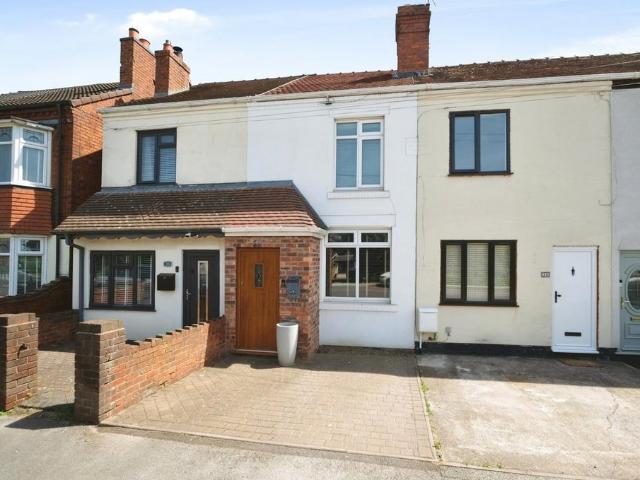 2 bedroom terraced house for sale