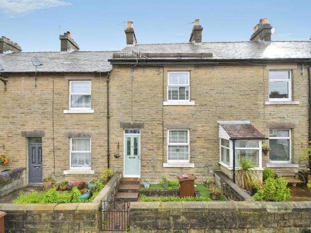 2 bedroom terraced house for sale