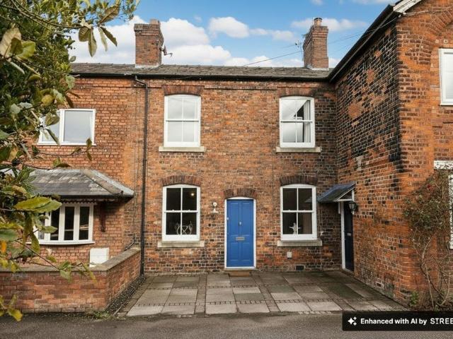 2 bedroom terraced house for sale