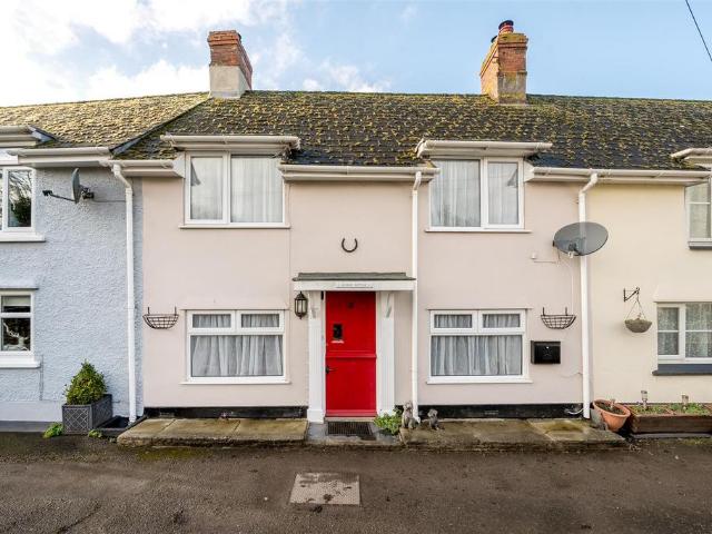 2 bedroom terraced house for sale