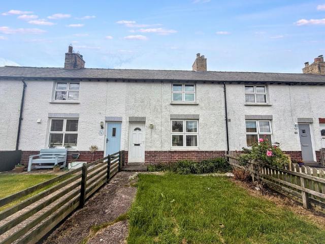 2 bedroom terraced house for sale