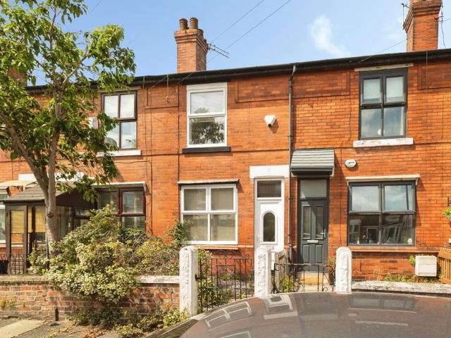 2 bedroom terraced house for sale