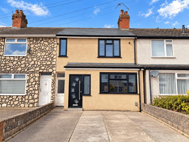 2 bedroom terraced house for sale