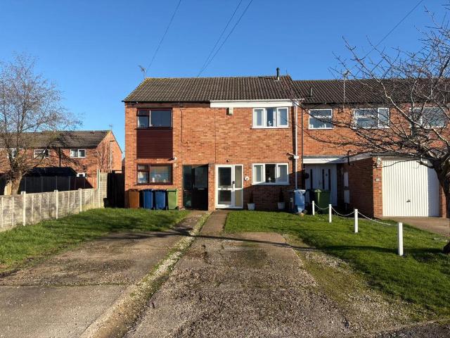 2 bedroom terraced house for sale