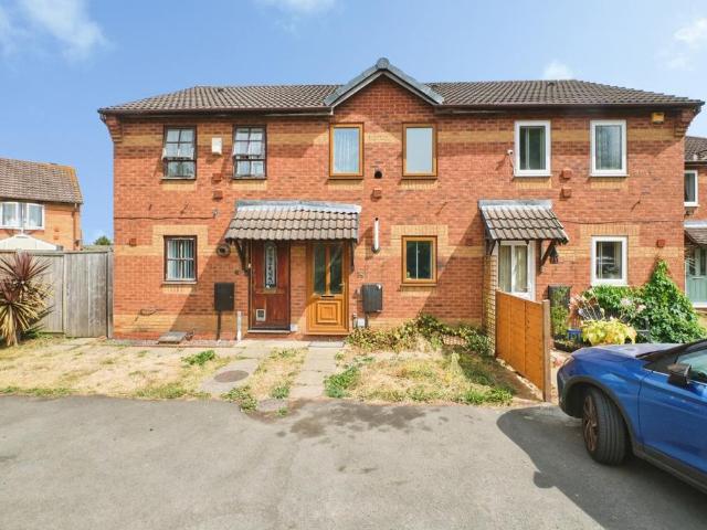 2 bedroom terraced house for sale