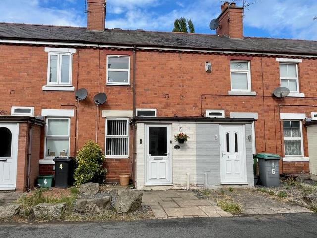 2 bedroom terraced house for sale