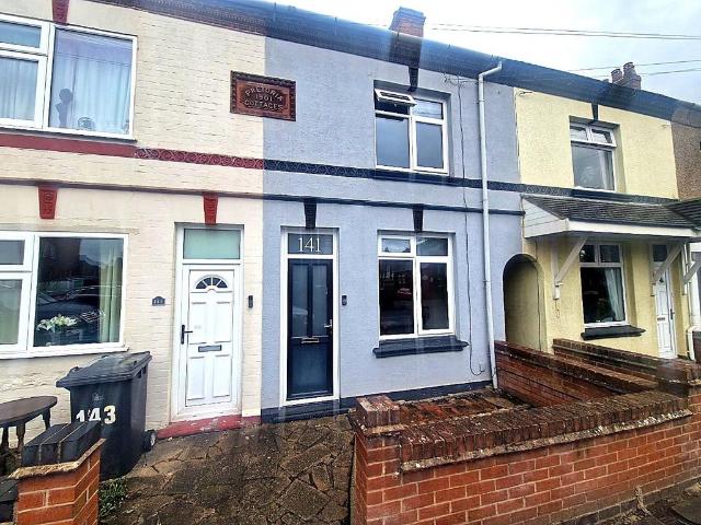 2 bedroom terraced house for sale