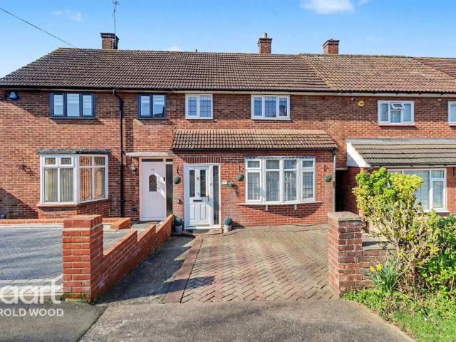 2 bedroom terraced house for sale