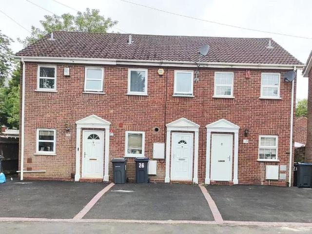 2 bedroom terraced house for sale